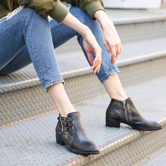 Frye Ray Vintage/Antique Belted Suede Ankle Bootie - Picture 3 of 16